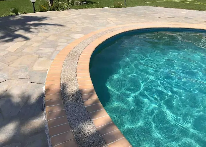 Minimal With Pool In Siviri, 150m From The Sea Сasa de vacaciones *